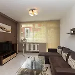 Neli\'S Cozy Central Apartment
