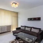 Neli\'S Cozy Central Apartment
